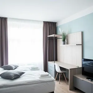 Honest Smichov Апартаменты
